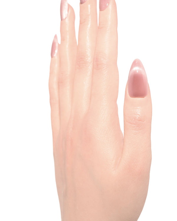 Angolazione artistica Rosa Perlato con shimmer delicato ed eleganza naturale