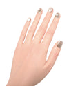 Manicure da sposa con effetto madreperla - unghie eleganti per cerimonie