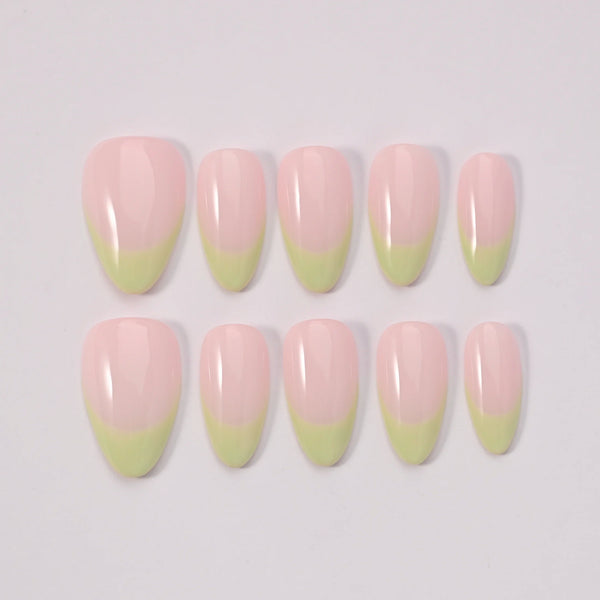 Texture cremosa unghie finte gel handmade Macarons - dettaglio artigianale Italian brand press-on nails