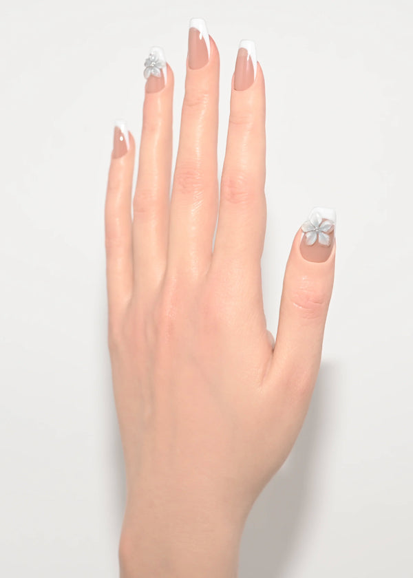 Set Petalo Perlato unghie finte handmade riutilizzabili - Italian brand press-on nails matrimonio artigianali