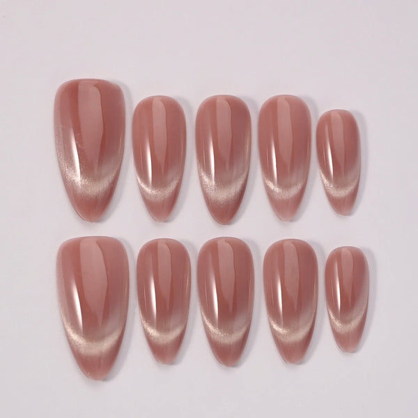 Set completo unghie finte Rosa Perlato con effetto cat eyes e shimmer delicato, finish luminoso naturale Blubella