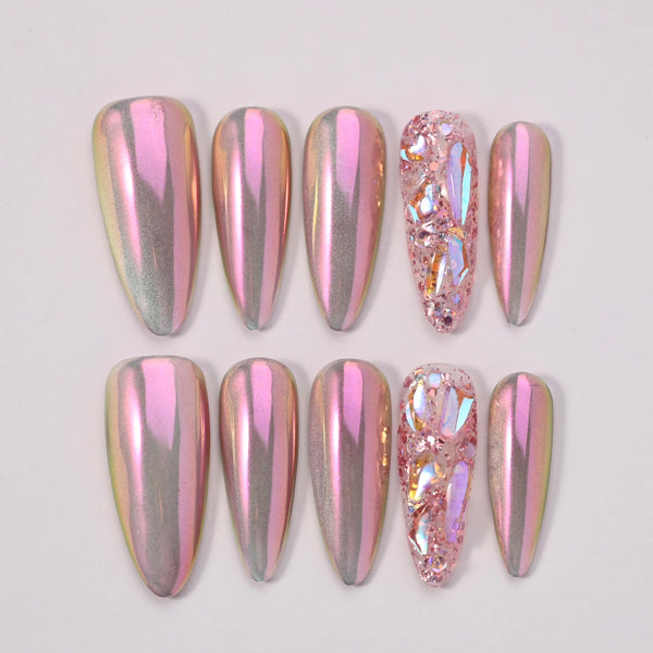 Unghie finte Sogno Iridescente effetto chrome cangiante rosa-viola, brand italiano Blubella con finish ultra brillante