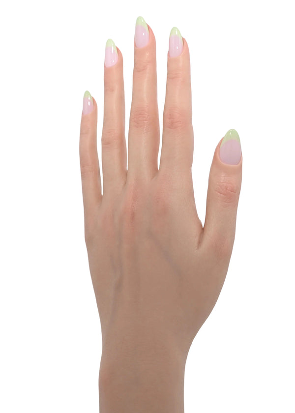 Unghie finte Macarons handmade indossate - Italian design press-on nails artigianali look elegante