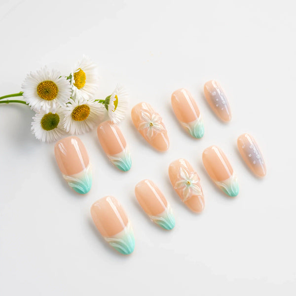 Set prodotto press on nails artigianali Brezza Floreale 20 pezzi con sfumature verdi realizzate a mano e fiori 3D botanici artistici, handmade in Italia