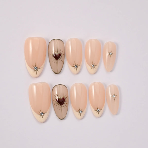 Decorazioni 3D cuori unghie finte handmade Segreti - gel press-on nails Italian brand romantic artigianali